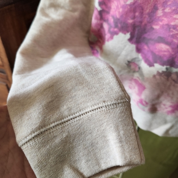 APOSTROPHE Floral Sweater Size Medium - Picture 3 of 9